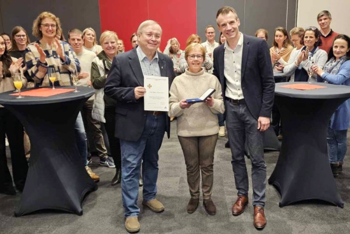 Goldenes Reiterkreuz für Helma Schwarzmann