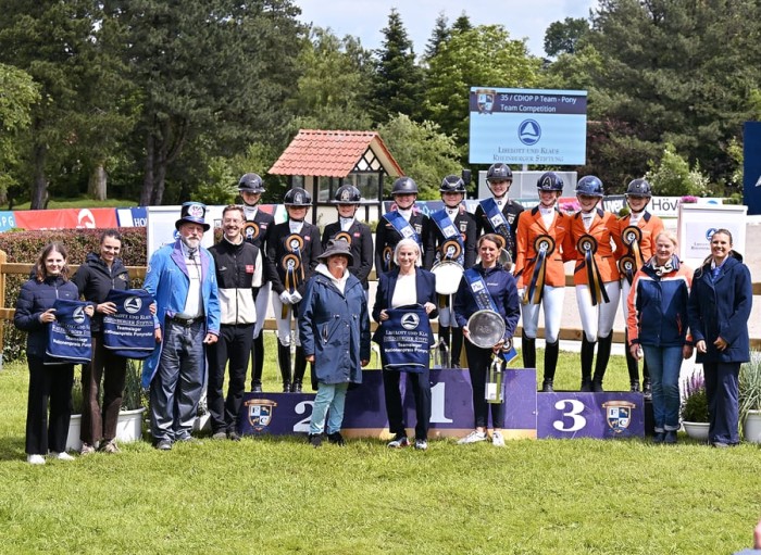 Future Champions: Pony-Dressurreiter gewinnen ihre Mannschaftswertung