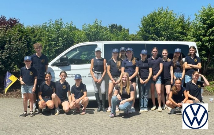 8er Team zu Besuch bei  Ingrid Klimke